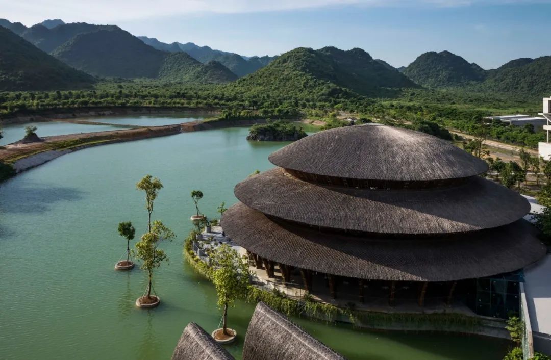 越南竹構造餐廳，維達納度假村餐廳Vedana Restaurant／武重義 VTN Architects