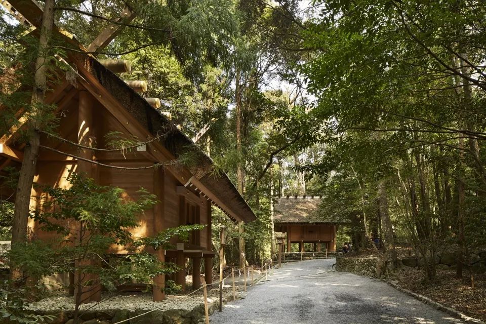 山野中的度假勝地，安縵伊沐溫泉度假村／Kerry Hill Architects