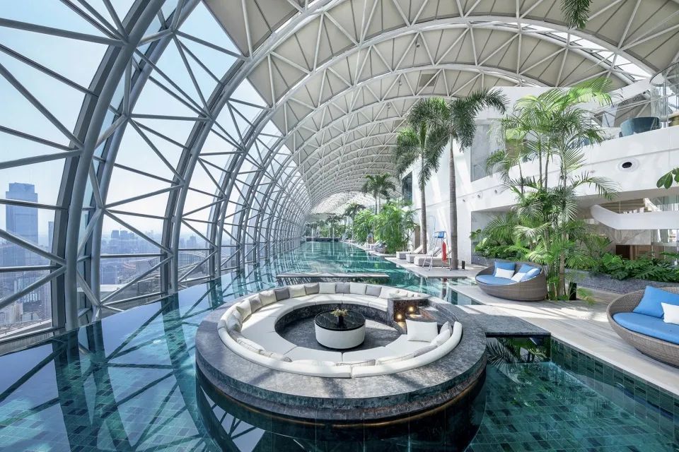 游泳池 swimming pool 重慶來福士洲際酒店 最佳酒店綜合體  設計：CL3 Architects + Safdie Architects 位置：中國 重慶
