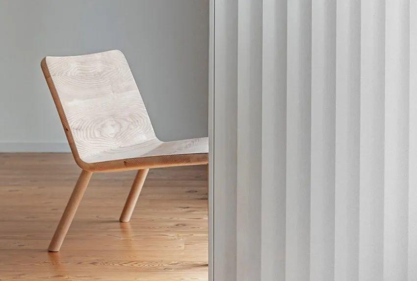 木製座椅Allay Chair／Daniel Schofield