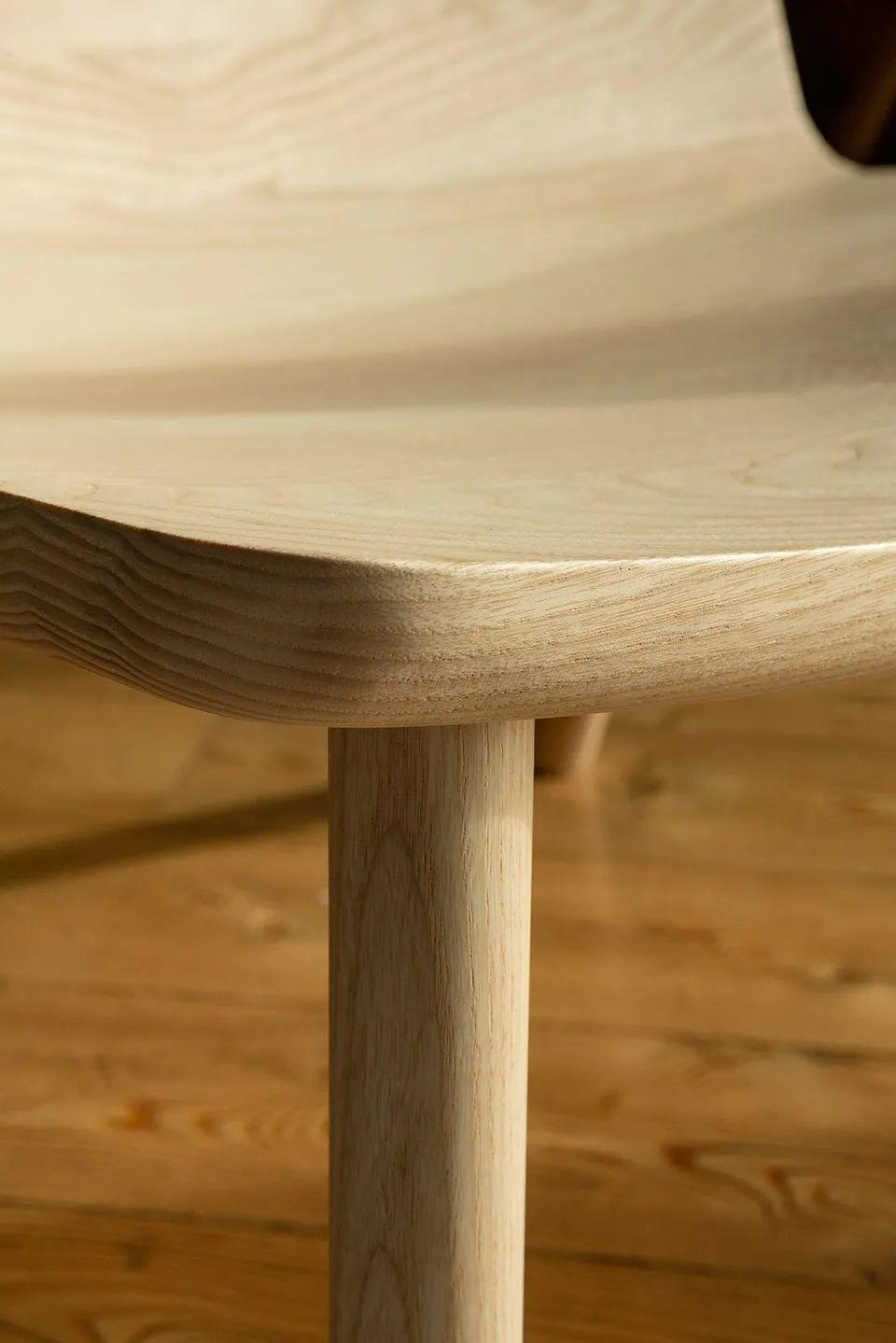 木製座椅Allay Chair／Daniel Schofield