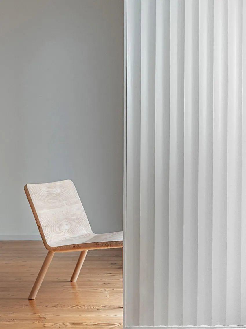 木製座椅Allay Chair／Daniel Schofield