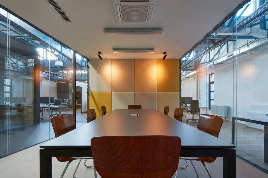 布拉格辦公室室內設計SinnerSchrader Studio Prague／Kurz architects