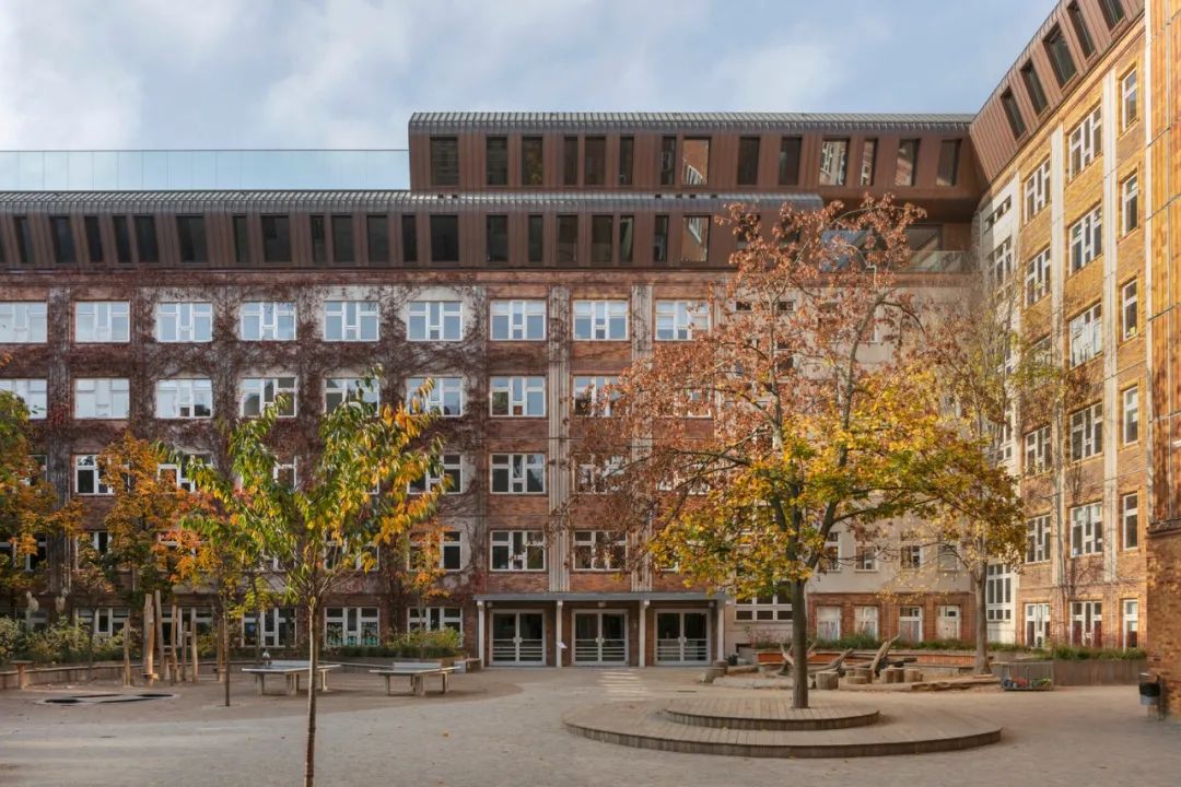 柏林城市學校Berlin Metropolitan School／Sauerbruch Hutton