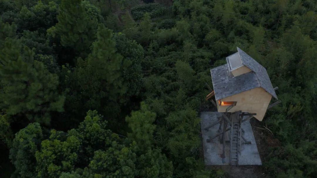 木構造冥想守望塔／跳房子建築工作室