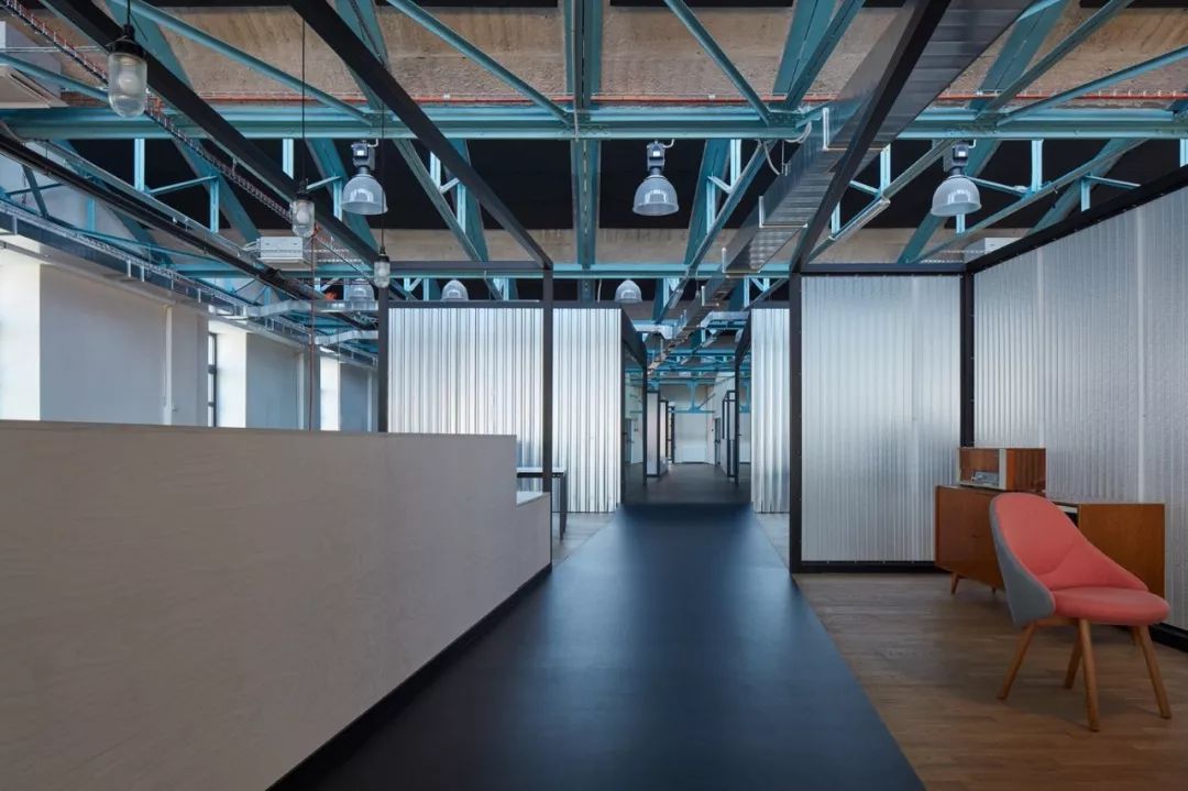 布拉格辦公室室內設計SinnerSchrader Studio Prague／Kurz architects