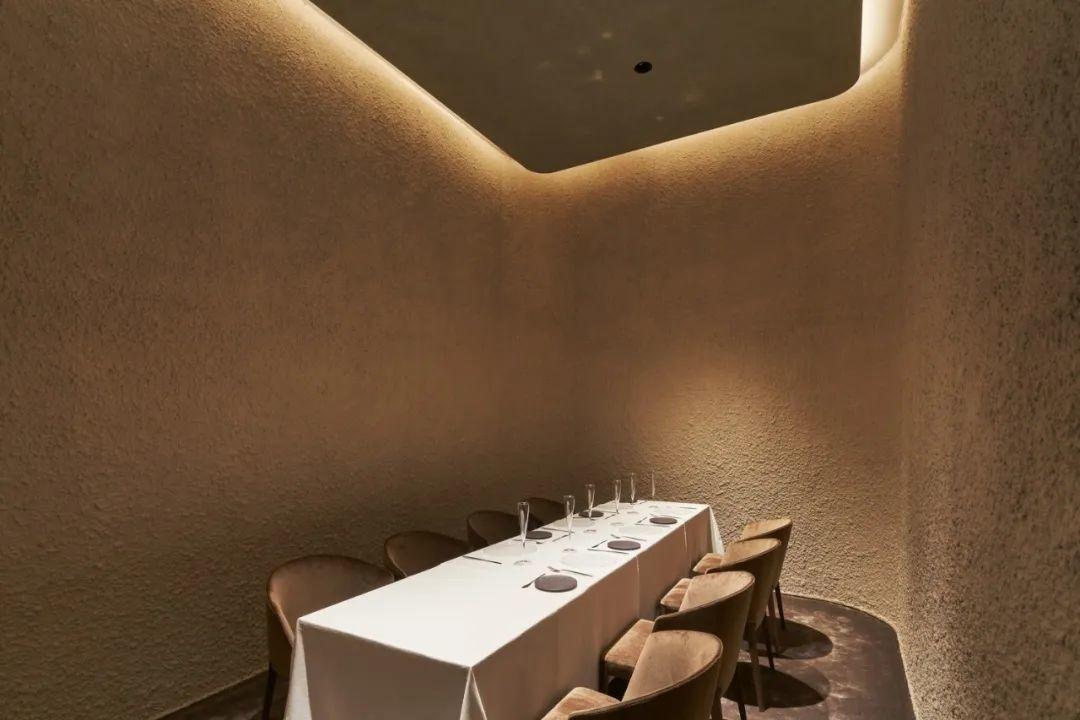 東京表參道餐廳GYRE.FOOD／Atelier Tsuyoshi Tane Architects