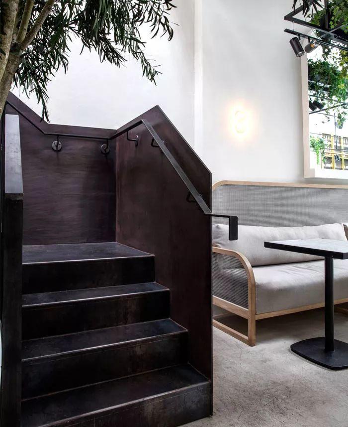 The Red Roaster Coffee House咖啡廳／Studio C102+The Stella Collective