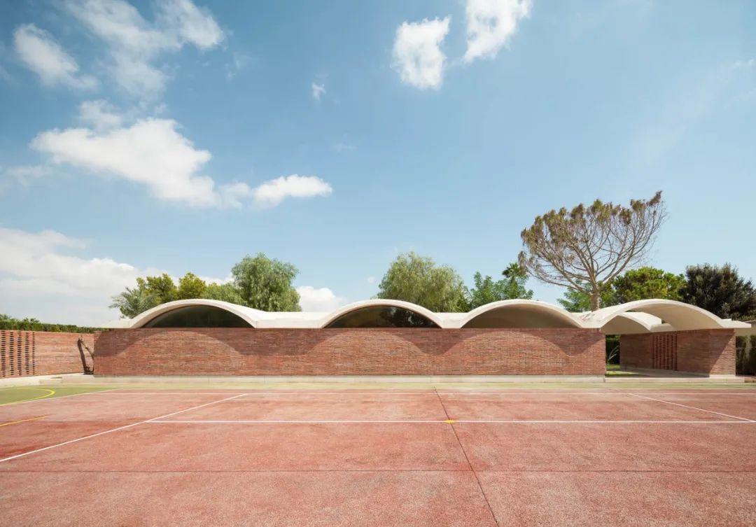 西班牙磚構造建築IV House私人住宅／MESURA