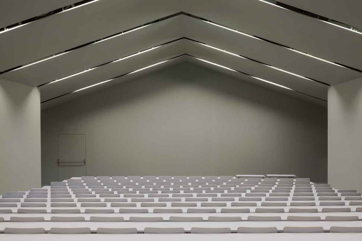 天主教魯汶大學建築學院／Aires Mateus