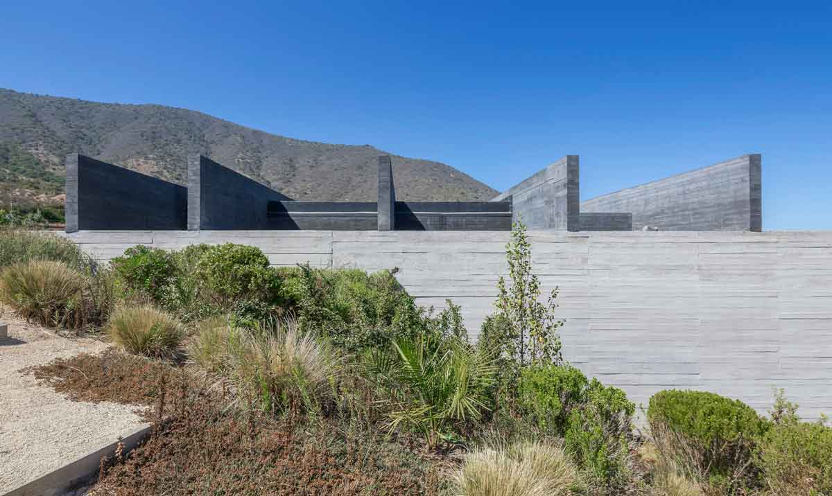 Chile 5 Beams Villa／Polidura Arquitectos