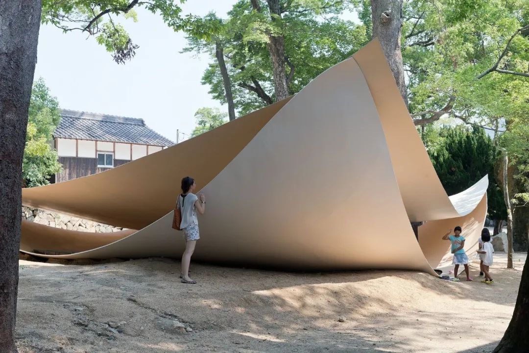 瀨戶內國際藝術祭,小豆島葺田展亭/西澤立衛