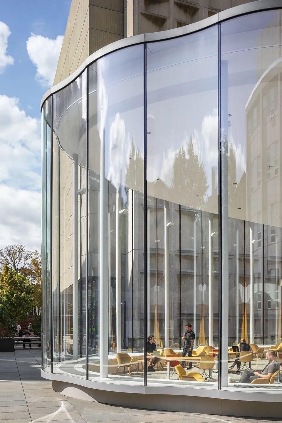 耶魯大學創新思維中心（The Yale University Center for Innovative Thinking）／WEISS / MANFREDI