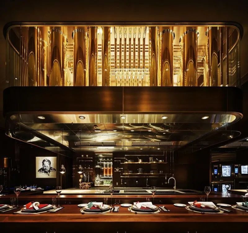 LV大阪旗艦店，青木淳