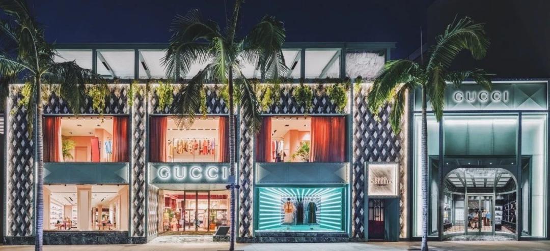 LV大阪旗艦店，青木淳