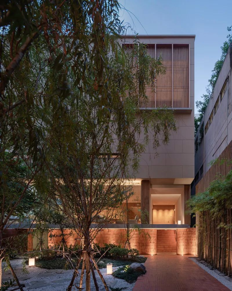 泰國曼谷湯之森溫泉水療沙吞店 Yunomori Onsen & Spa Sathorn／Sixseven Studio