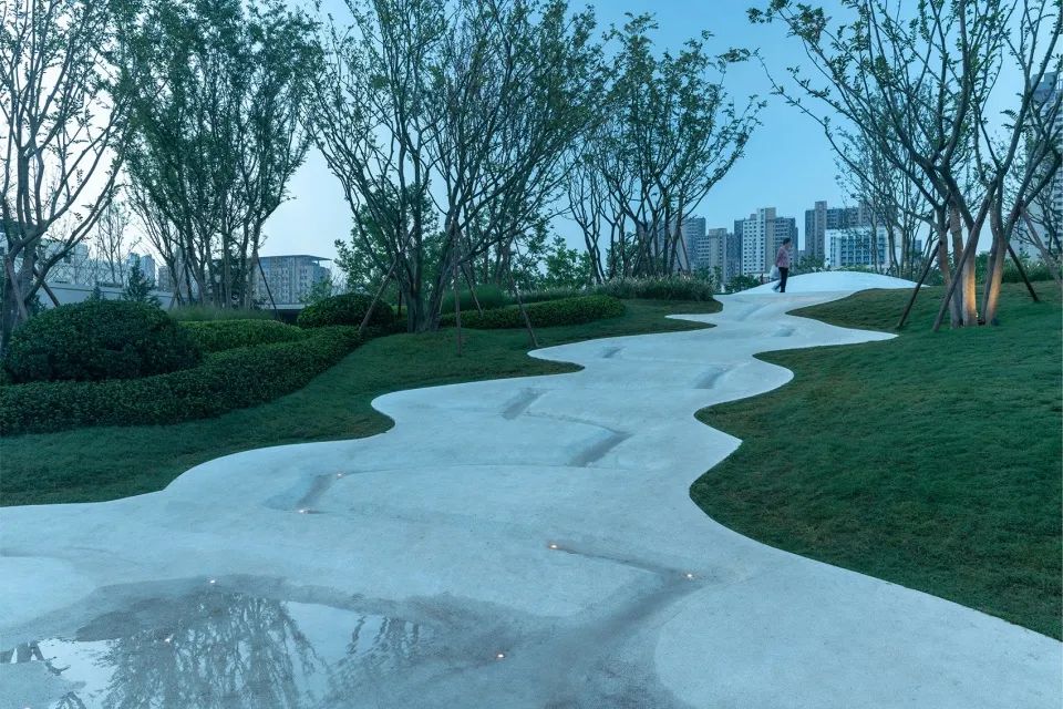 鄭州萬科山河道景觀設計／尚源景觀