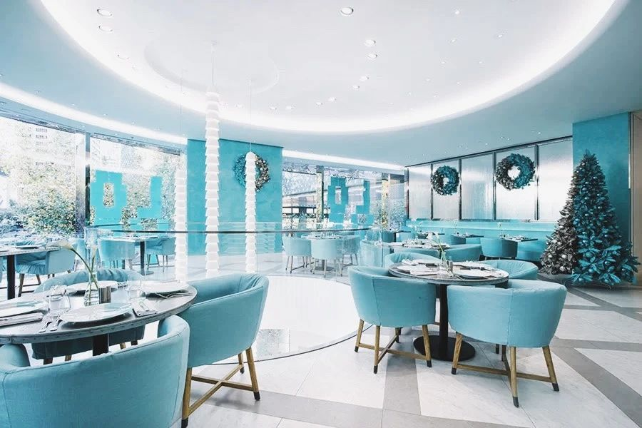 LV大阪旗艦店，青木淳