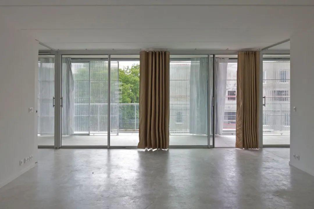 巴黎學生宿舍＋社會住宅 Ourcq Jaures Student & Social Housing ／Lacaton＆Vassal