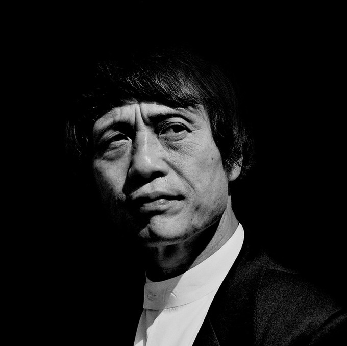 Tadao Ando, CC BY-SA 2.0, Link. ImageTadao Ando, Premio Pritzker 1995 By Christopher Schriner from Köln, Deutschland - flickr: