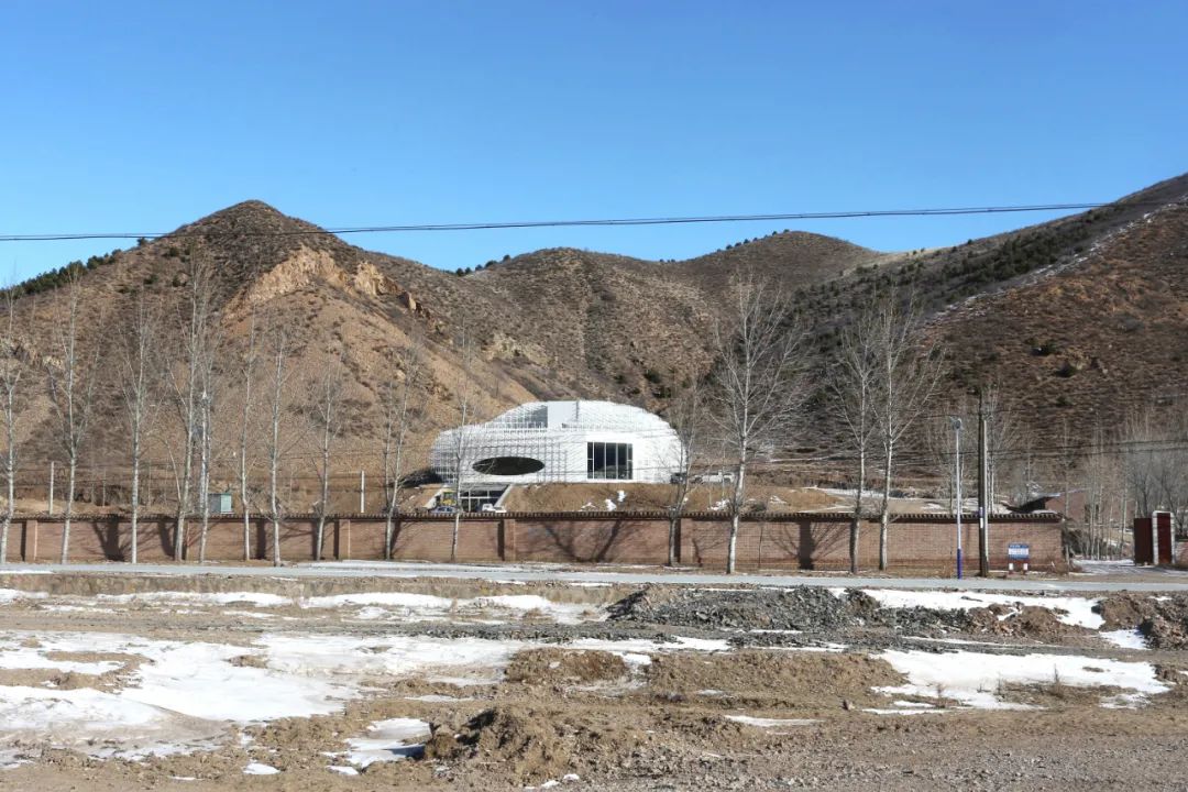 鋼構造建築，張家口市綠源冰酒品鑑堂／構詩建築