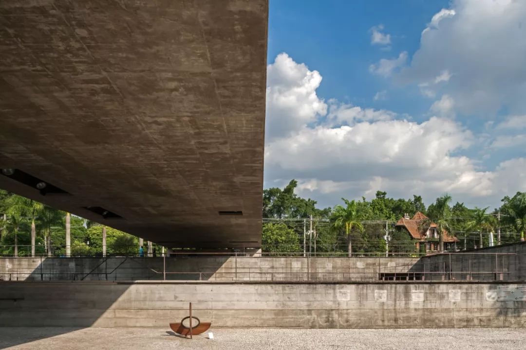 Brazilian Museum of Sculpture 巴西雕塑博物館／Paulo Mendes da Rocha©Leonardo Finotti