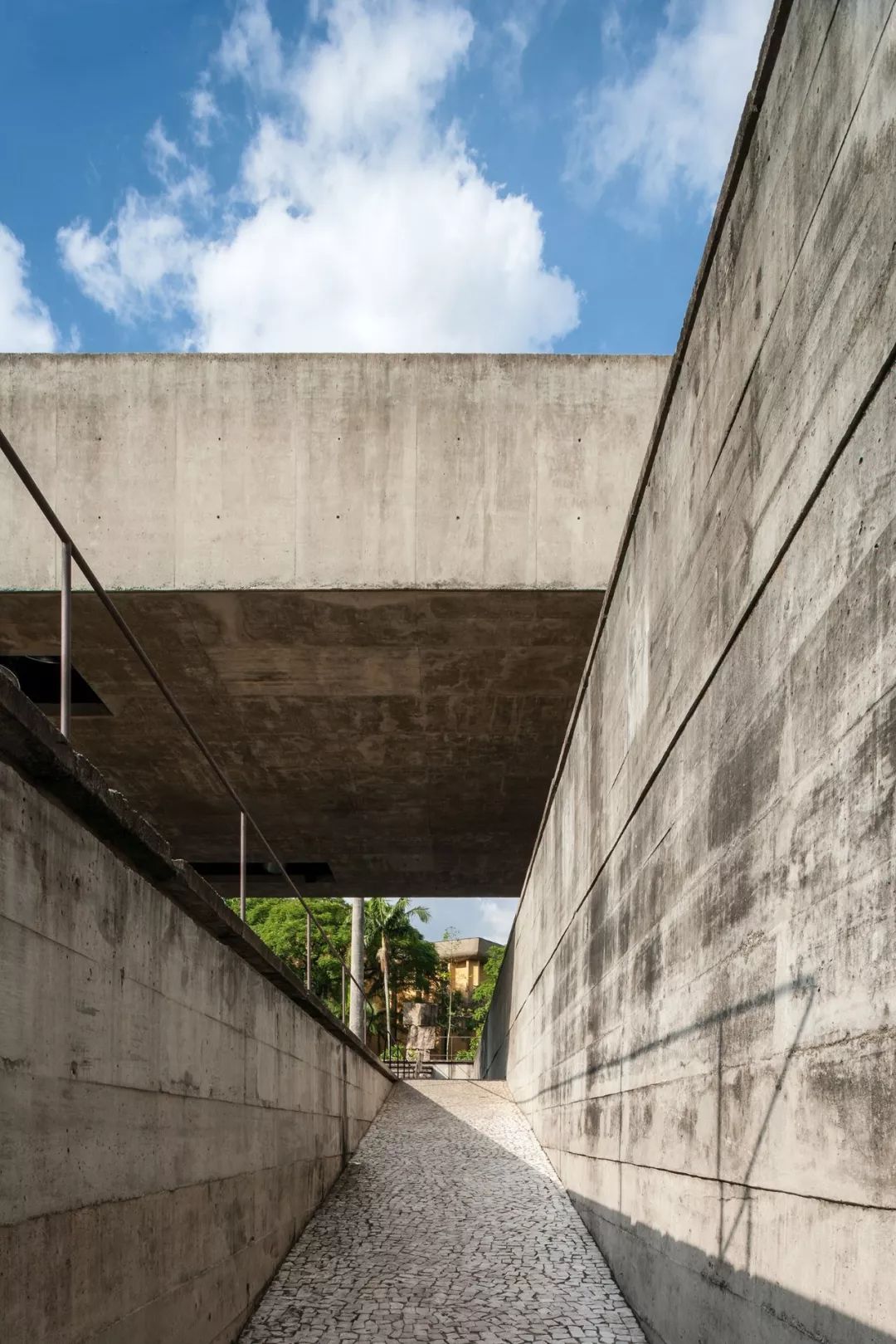 Brazilian Museum of Sculpture 巴西雕塑博物館／Paulo Mendes da Rocha©Leonardo Finotti