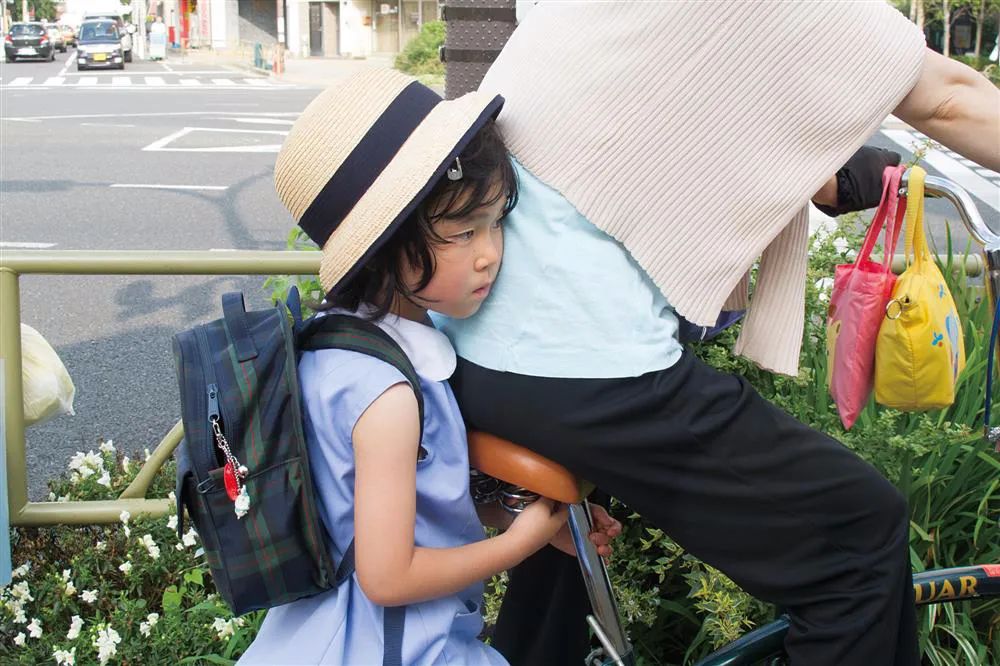 日本街頭的日常囧境，日下慶太攝影作品