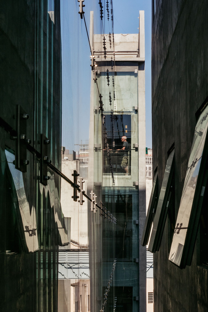巴西聖保羅SESC 24 de Maio文化中心／Paulo Mendes Da Rocha＋MMBB Arquitetos