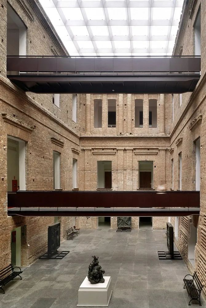 巴西聖保羅州立博物館／Paulo Mendes da Rocha