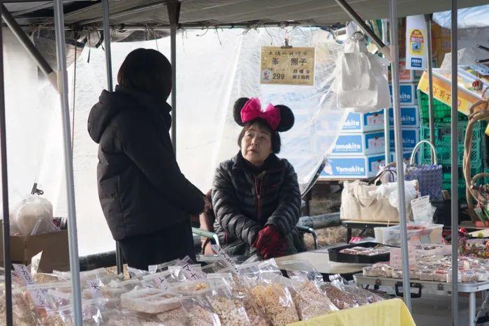 日本街頭的日常囧境，日下慶太攝影作品