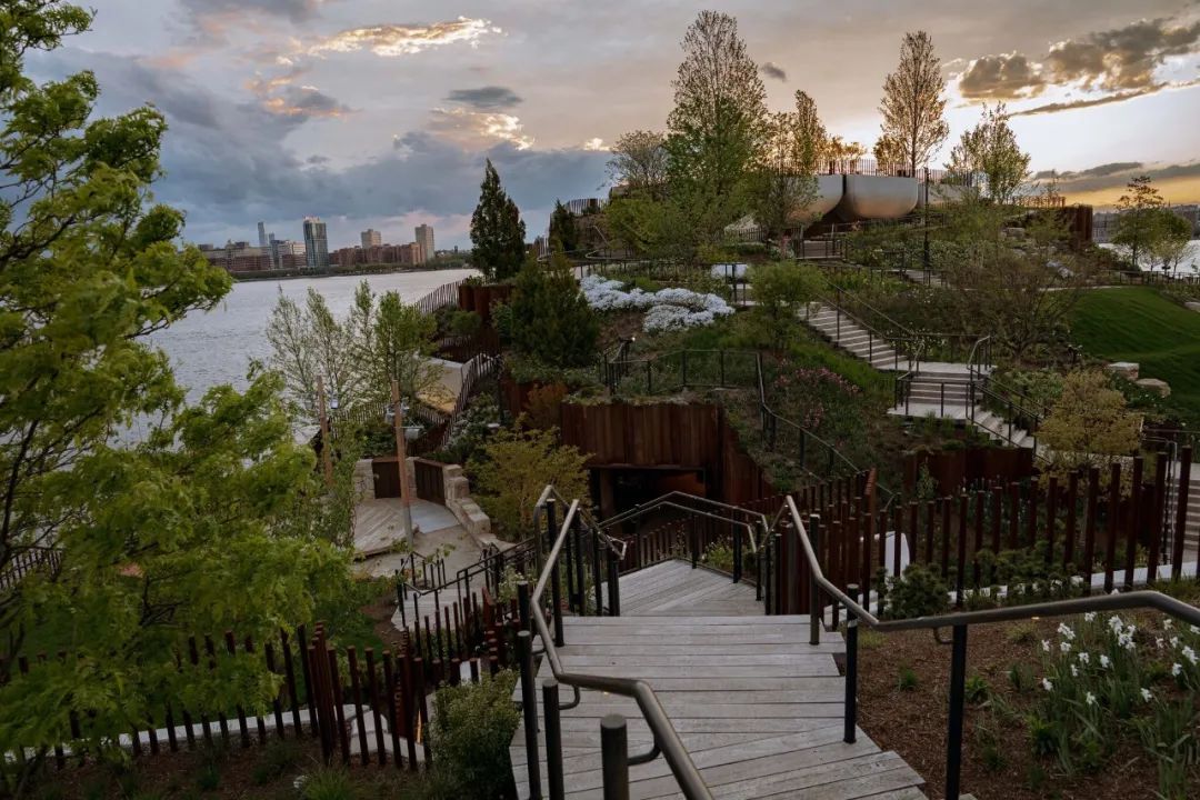 紐約小島公園／Heatherwick Studio