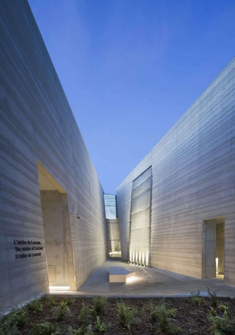 清水混凝土建築,Lascaux IV 洞穴博物館/Snøhetta