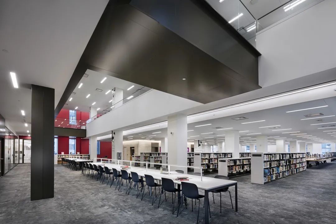 閱讀區，紐約Stavros Niarchos基金會圖書館／Mecanoo + Beyer Blinder Belle