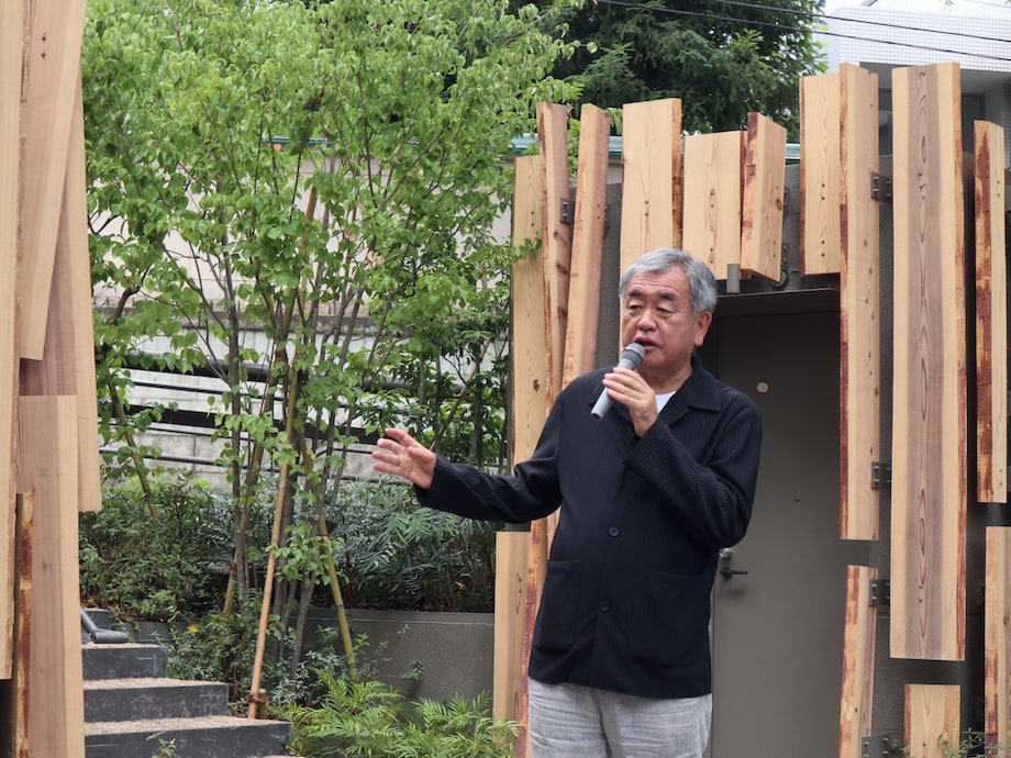 隈研吾デザイン 渋谷区鍋島松濤公園公共トイレ〈森のコミチ〉
