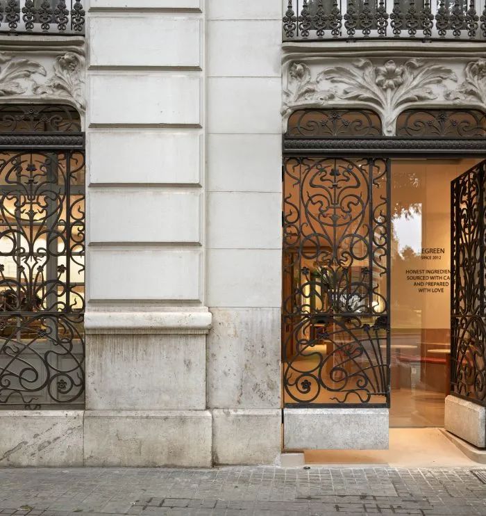 店面外觀，西班牙BeGreen Salad Company餐廳／Horma Studio