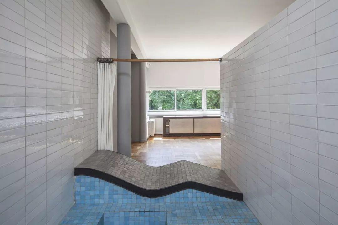 薩伏伊別墅Villa Savoye／柯比意Le Corbusier
