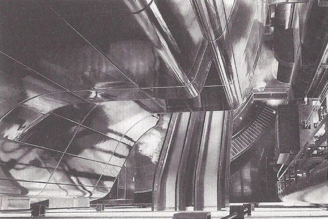 讓·努維爾，里昂歌劇院 Jean Nouvel, Opéra de Lyon