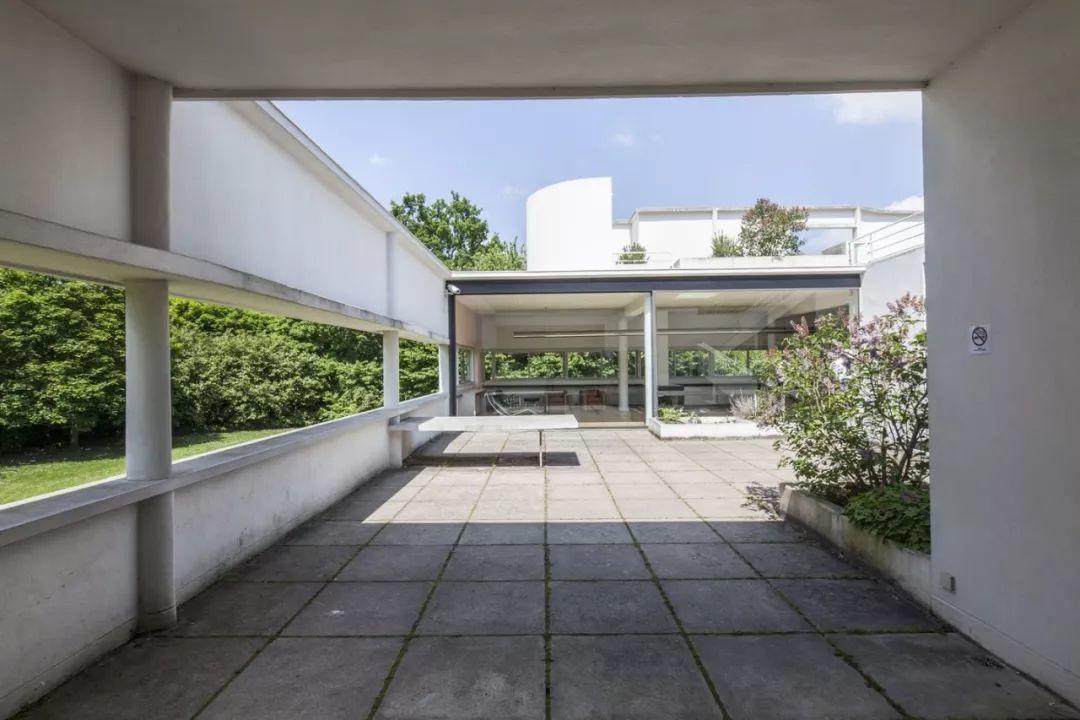 薩伏伊別墅Villa Savoye／柯比意Le Corbusier