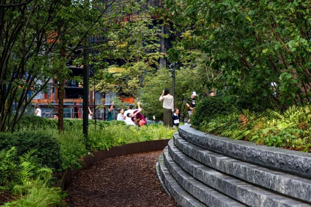 紐約哈德遜公眾廣場及花園／Nelson Byrd Woltz