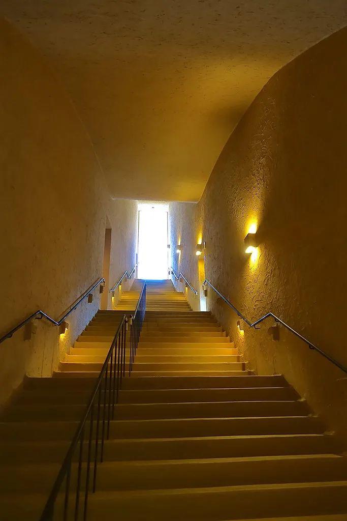 多治見市馬賽克瓷磚博物館／藤森照信