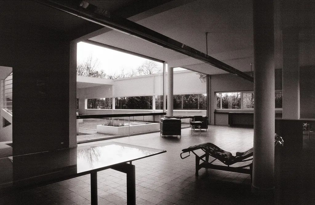 Villa Savoye薩伏伊別墅／Le Corbusier