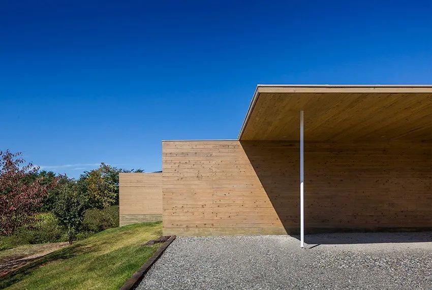 私人住宅Solid Cedar House／坂茂 Shigeru Ban