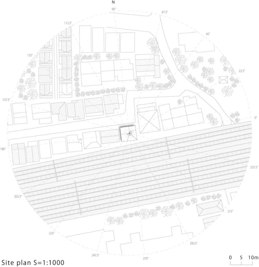 基地平面圖，神戶五色山の家／畑友洋建築設計事務所