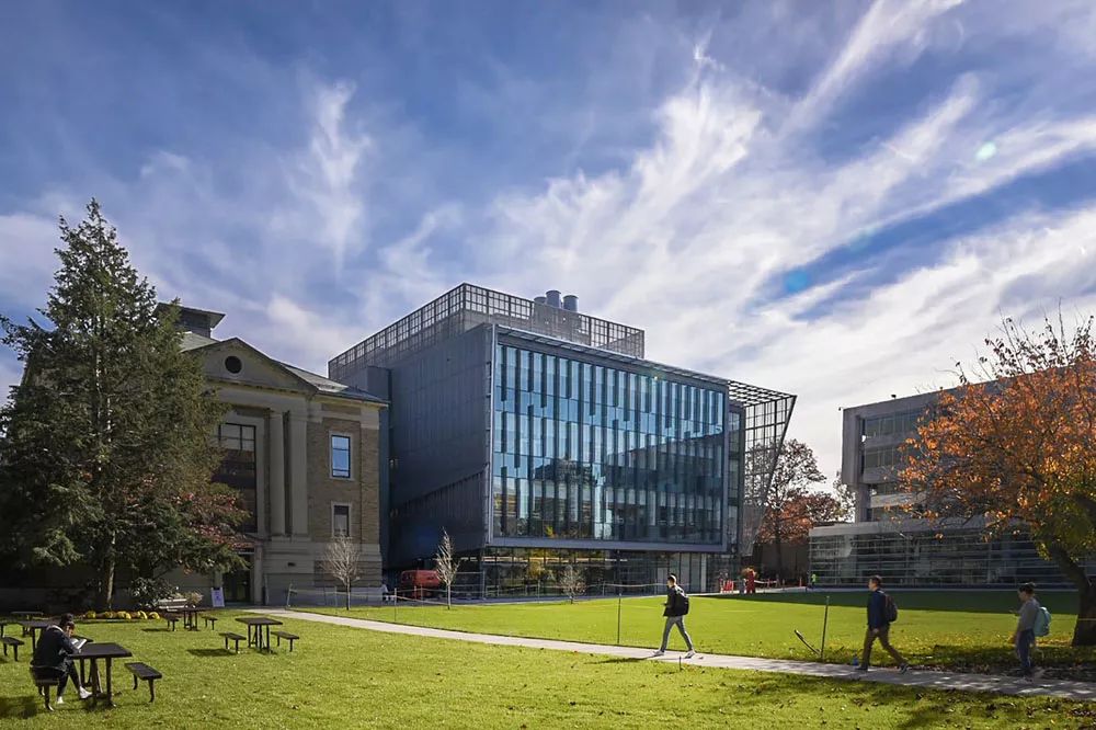 Wentworth Institute of Technology Center for Engineering Innovation and Sciences, Boston. Photo: Albert Vecerka / Esto