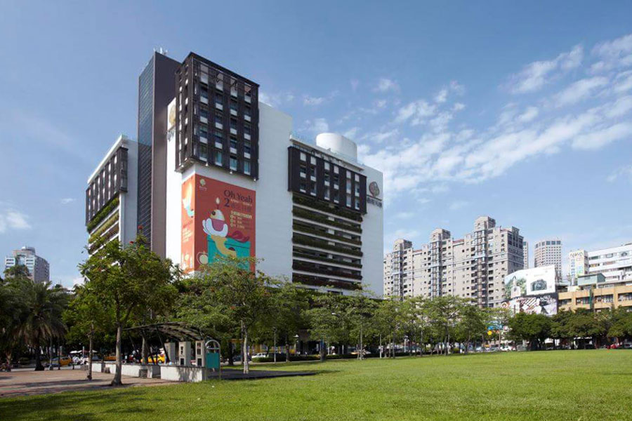 台中勤美誠品綠園道開幕後首度改裝1樓店面 十分建築、本事空間製作所再造商場 2021年7月1日起試營運 | 建築師觀察｜FAM 準建手札