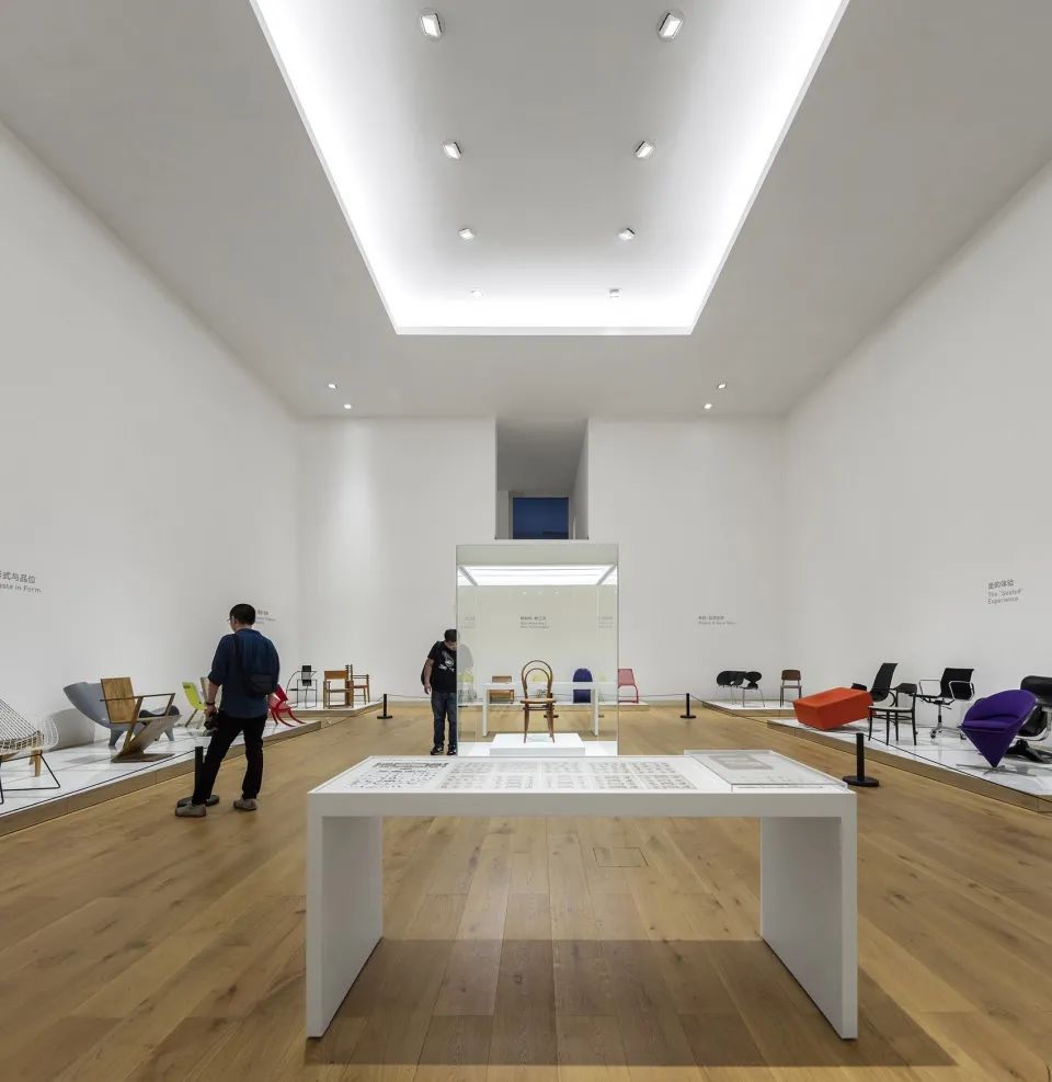 內部展覽空間 中國國際設計博物館China Museum Of Design Bauhaus Collection／Álvaro Siza + Carlos Castanheira