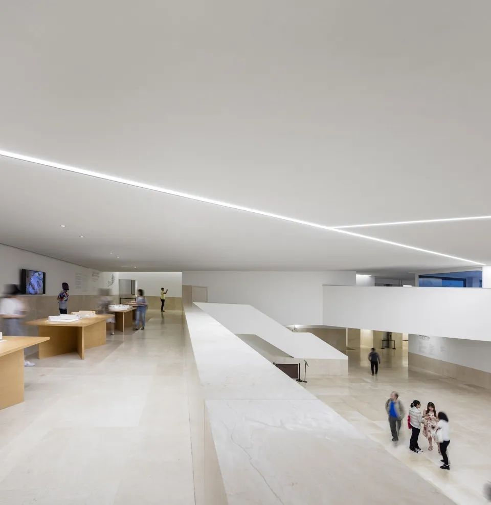 內部展覽空間 中國國際設計博物館China Museum Of Design Bauhaus Collection／Álvaro Siza + Carlos Castanheira