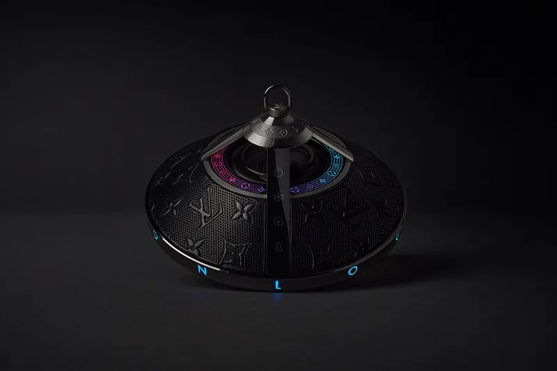 Louis Vuitton 推出 Horizon Light Up 無線喇叭