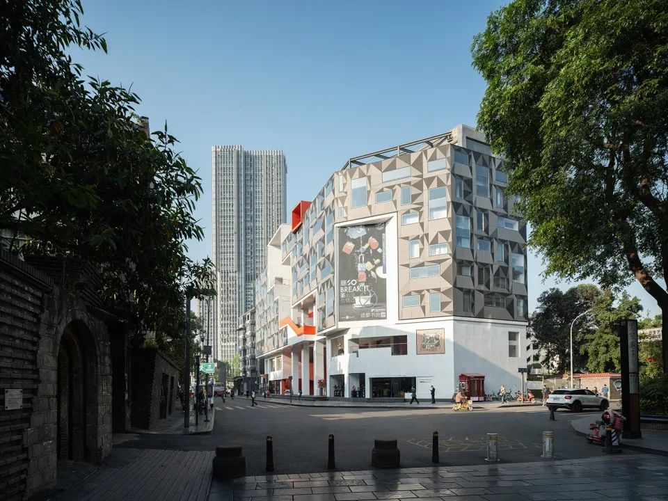 由街道看建築 成都匠造所／VARI Design几里設計